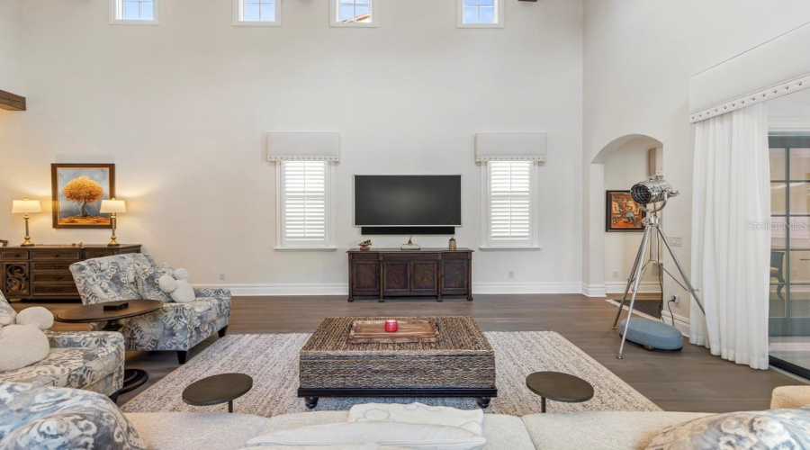 GOLDEN OAK, Florida 32836, 4 Bedrooms Bedrooms, ,3 BathroomsBathrooms,Residential,For Sale,MATTRAW,0,MFRO6376002