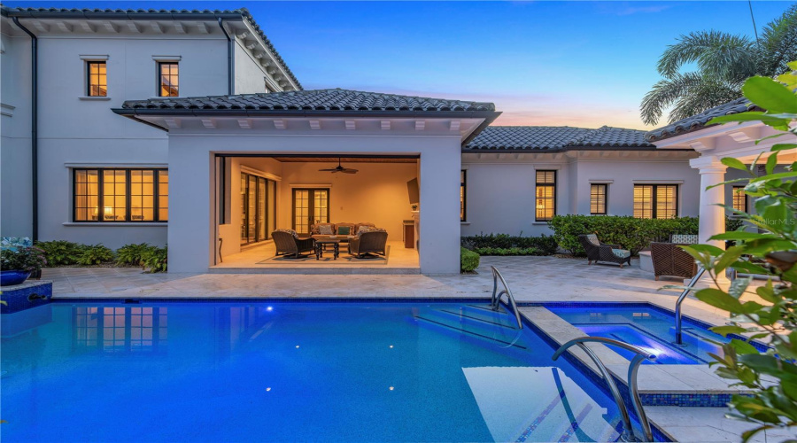 GOLDEN OAK, Florida 32836, 4 Bedrooms Bedrooms, ,3 BathroomsBathrooms,Residential,For Sale,MATTRAW,0,MFRO6376002