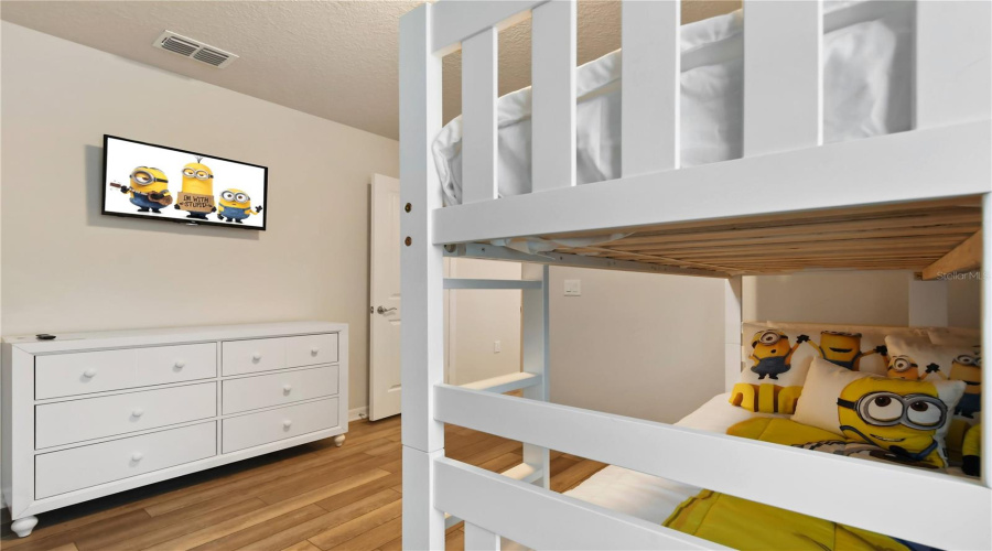 DAVENPORT, Florida 33897, 6 Bedrooms Bedrooms, ,4 BathroomsBathrooms,Residential,For Sale,KONA,0,MFRS5142965