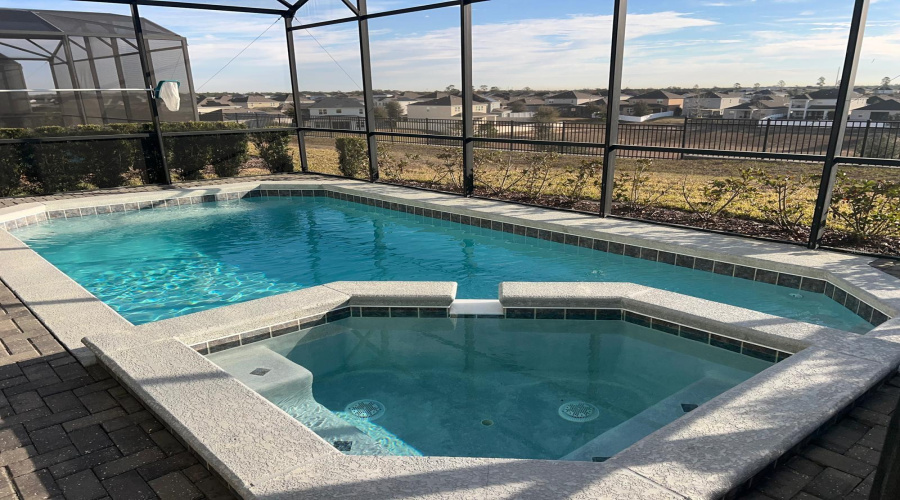 DAVENPORT, Florida 33897, 6 Bedrooms Bedrooms, ,4 BathroomsBathrooms,Residential,For Sale,KONA,0,MFRS5142965