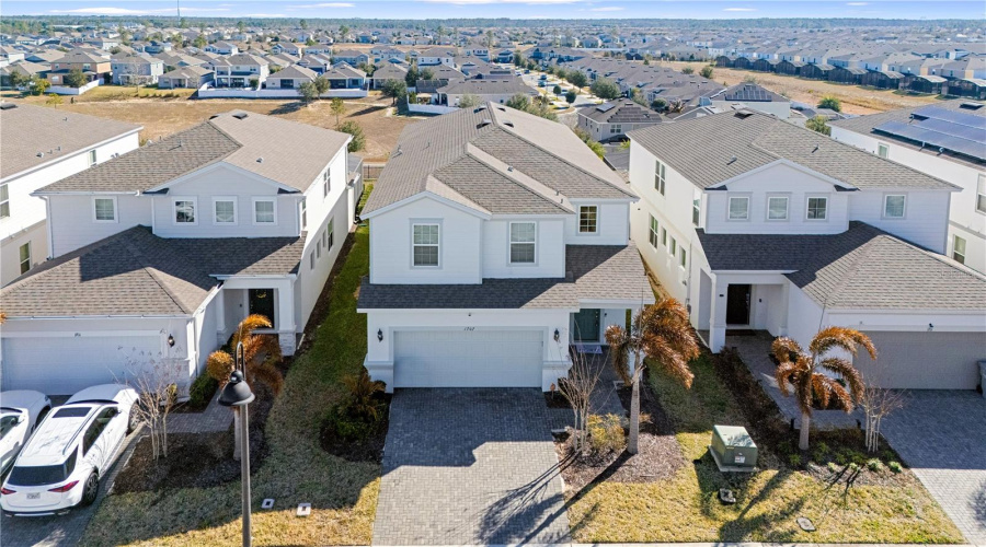 DAVENPORT, Florida 33897, 6 Bedrooms Bedrooms, ,4 BathroomsBathrooms,Residential,For Sale,KONA,0,MFRS5142965