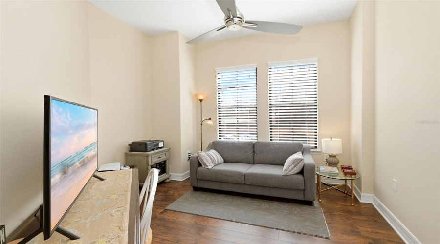 Enclosed Versatile Den