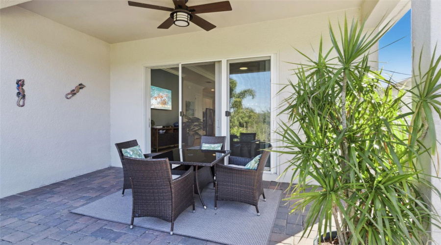 KISSIMMEE, Florida 34747, 2 Bedrooms Bedrooms, ,2 BathroomsBathrooms,Residential,For Sale,SAND PIERRE COURT,0,MFRO6379571