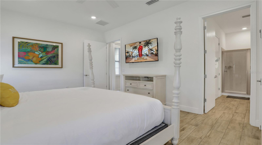 KISSIMMEE, Florida 34747, 2 Bedrooms Bedrooms, ,2 BathroomsBathrooms,Residential,For Sale,FLIP FLOP,0,MFRO6377820