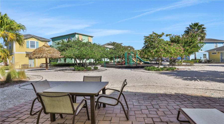 KISSIMMEE, Florida 34747, 2 Bedrooms Bedrooms, ,2 BathroomsBathrooms,Residential,For Sale,FLIP FLOP,0,MFRO6377820