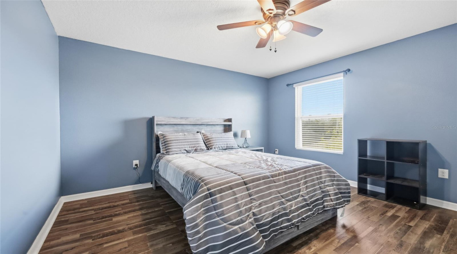 DAVENPORT, Florida 33897, 5 Bedrooms Bedrooms, ,3 BathroomsBathrooms,Residential,For Sale,LAZY WILLOW,0,MFRS5140894