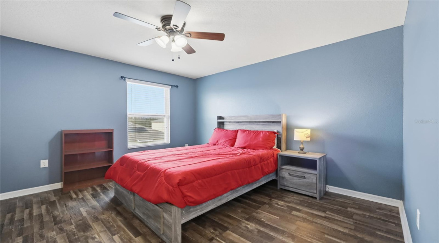 DAVENPORT, Florida 33897, 5 Bedrooms Bedrooms, ,3 BathroomsBathrooms,Residential,For Sale,LAZY WILLOW,0,MFRS5140894