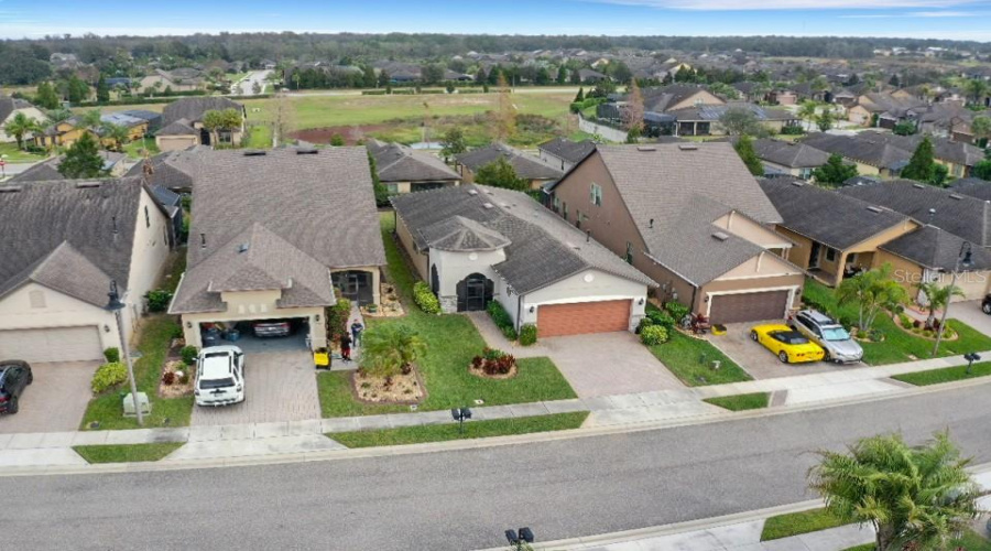 DAVENPORT, Florida 33837, 2 Bedrooms Bedrooms, ,2 BathroomsBathrooms,Residential,For Sale,PAMPLONA,0,MFRS5142468