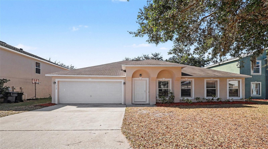 DAVENPORT, Florida 33837, 4 Bedrooms Bedrooms, ,2 BathroomsBathrooms,Residential,For Sale,LOBELIA,0,MFRO6378877