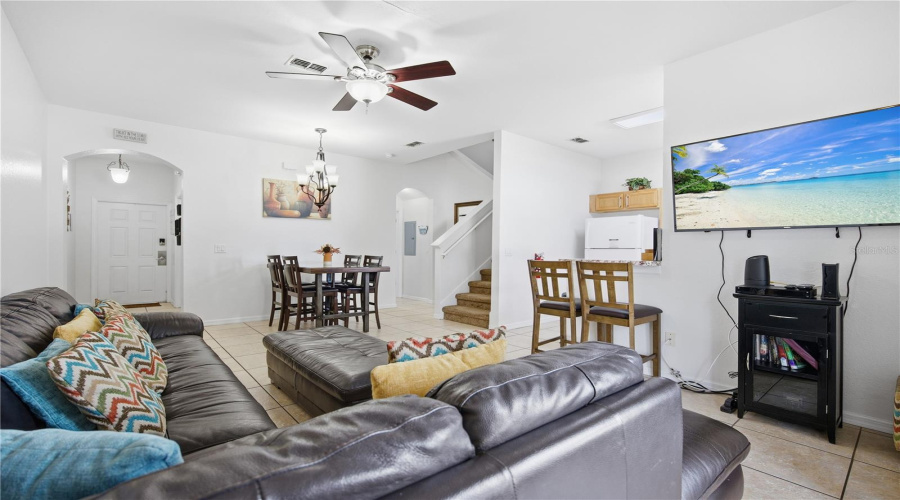 DAVENPORT, Florida 33897, 4 Bedrooms Bedrooms, ,3 BathroomsBathrooms,Residential,For Sale,CALABRIA,0,MFRS5143029