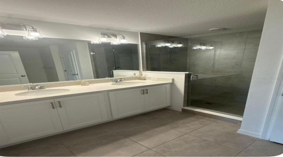 DAVENPORT, Florida 33896, 3 Bedrooms Bedrooms, ,2 BathroomsBathrooms,Residential,For Sale,LONGBOAT DR,0,MFRO6379978