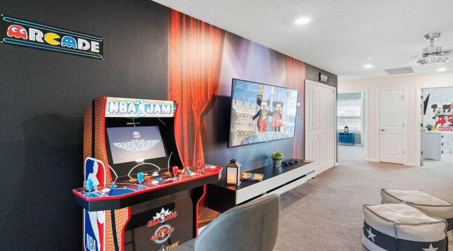 DAVENPORT, Florida 33897, 5 Bedrooms Bedrooms, ,4 BathroomsBathrooms,Residential,For Sale,JETTY,0,MFRO6379988