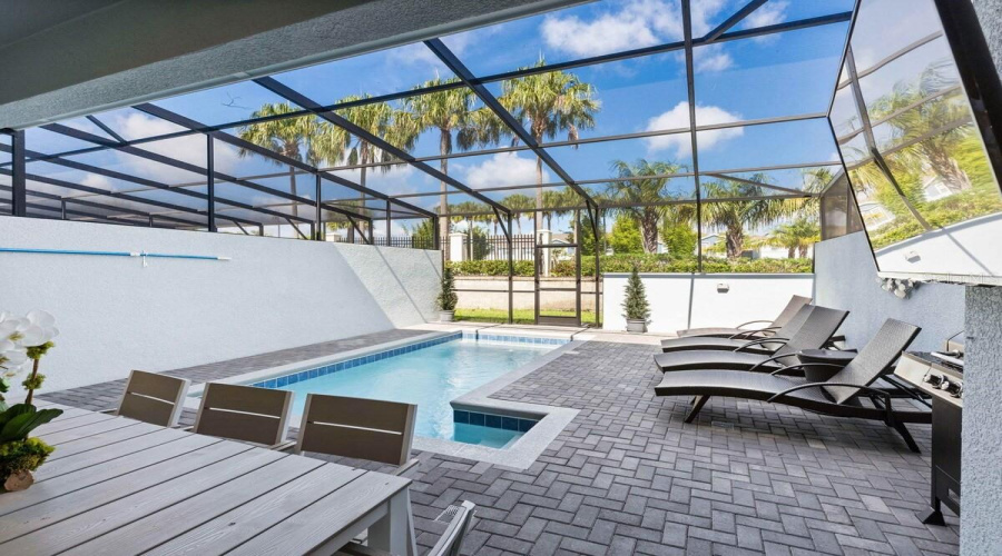 DAVENPORT, Florida 33897, 5 Bedrooms Bedrooms, ,4 BathroomsBathrooms,Residential,For Sale,JETTY,0,MFRO6379988