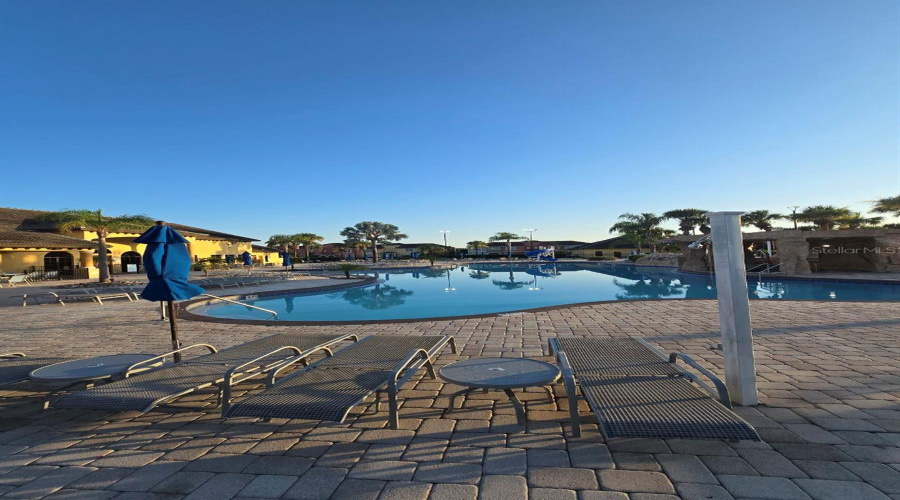 KISSIMMEE, Florida 34747, 5 Bedrooms Bedrooms, ,5 BathroomsBathrooms,Residential,For Sale,CUBAN PALM,0,MFRTB8472898