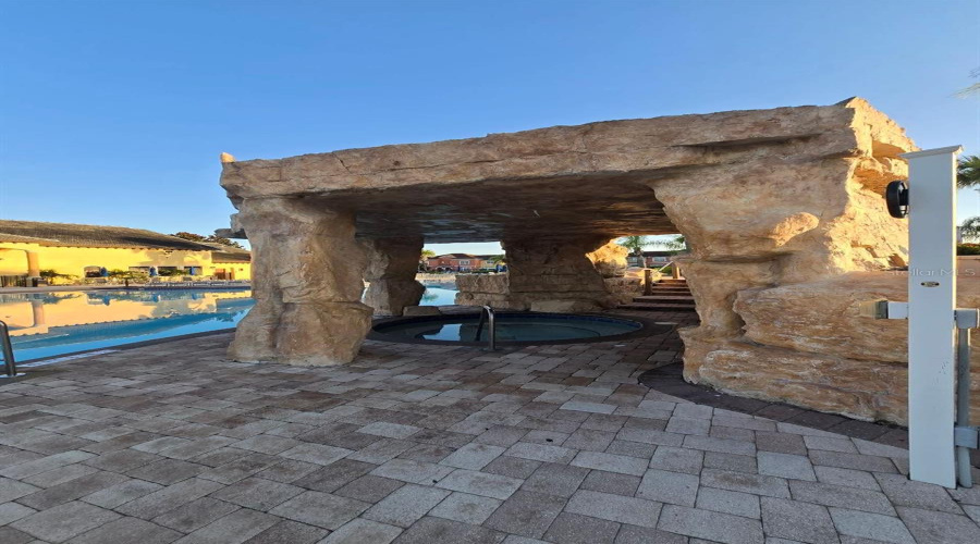 KISSIMMEE, Florida 34747, 5 Bedrooms Bedrooms, ,5 BathroomsBathrooms,Residential,For Sale,CUBAN PALM,0,MFRTB8472898