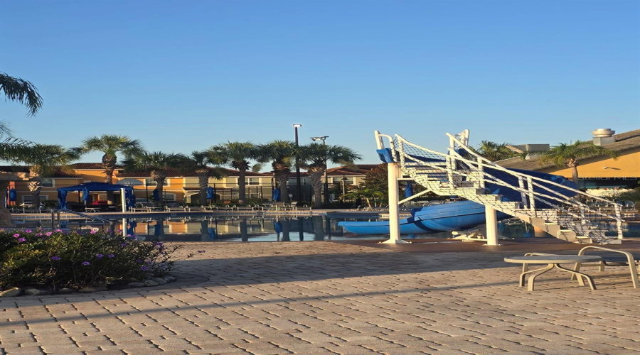 KISSIMMEE, Florida 34747, 5 Bedrooms Bedrooms, ,5 BathroomsBathrooms,Residential,For Sale,CUBAN PALM,0,MFRTB8472898