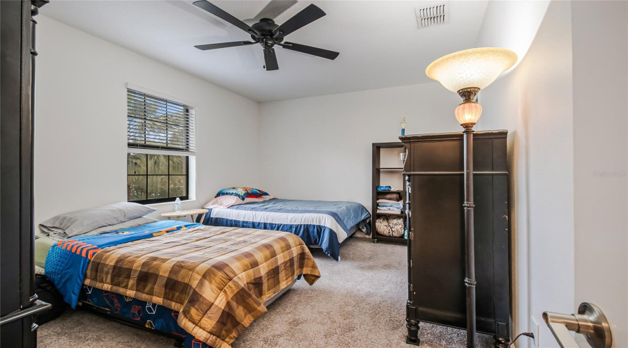 DAVENPORT, Florida 33896, 3 Bedrooms Bedrooms, ,2 BathroomsBathrooms,Residential,For Sale,AZALEA SANDS,0,MFRS5143196