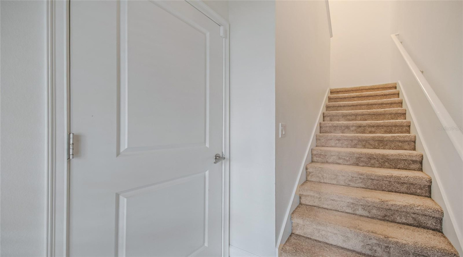 DAVENPORT, Florida 33896, 3 Bedrooms Bedrooms, ,2 BathroomsBathrooms,Residential,For Sale,AZALEA SANDS,0,MFRS5143196