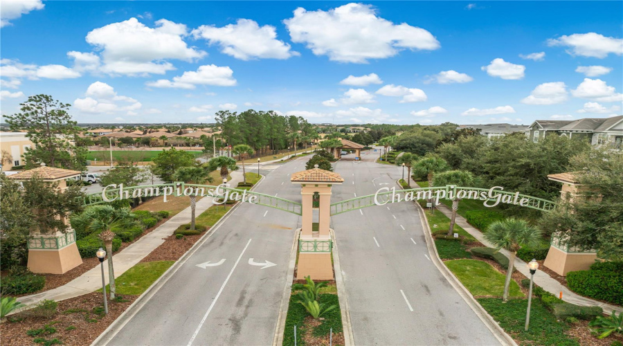 DAVENPORT, Florida 33896, 3 Bedrooms Bedrooms, ,2 BathroomsBathrooms,Residential,For Sale,AZALEA SANDS,0,MFRS5143196