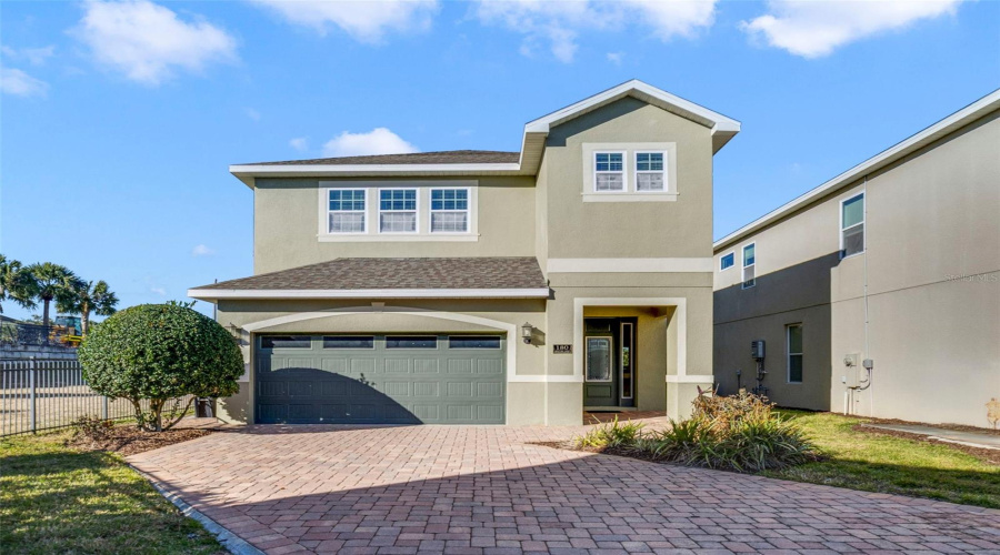 KISSIMMEE, Florida 34747, 6 Bedrooms Bedrooms, ,6 BathroomsBathrooms,Residential,For Sale,MINTON,0,MFRO6379374