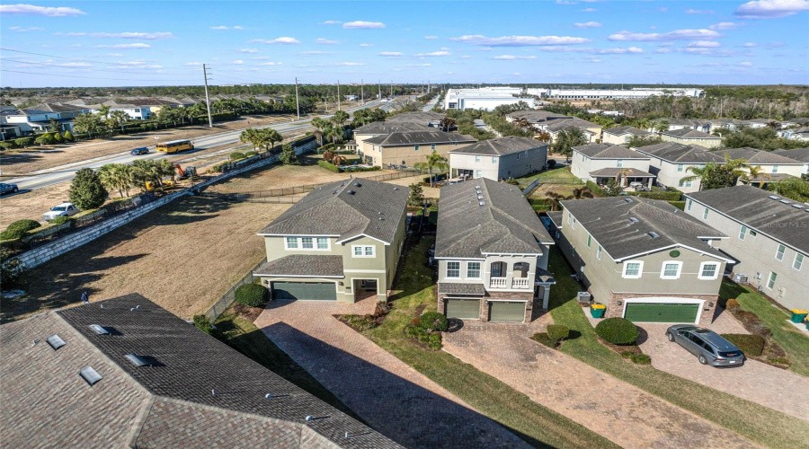 KISSIMMEE, Florida 34747, 6 Bedrooms Bedrooms, ,6 BathroomsBathrooms,Residential,For Sale,MINTON,0,MFRO6379374