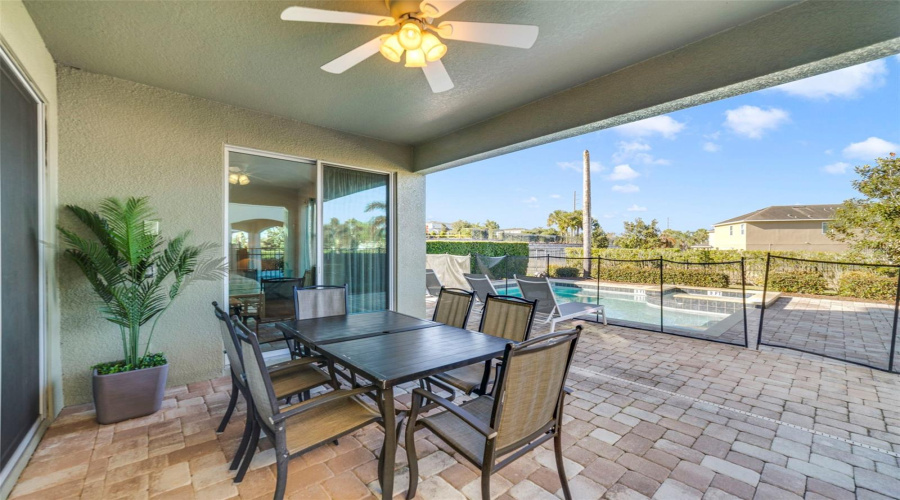 KISSIMMEE, Florida 34747, 6 Bedrooms Bedrooms, ,6 BathroomsBathrooms,Residential,For Sale,MINTON,0,MFRO6379374