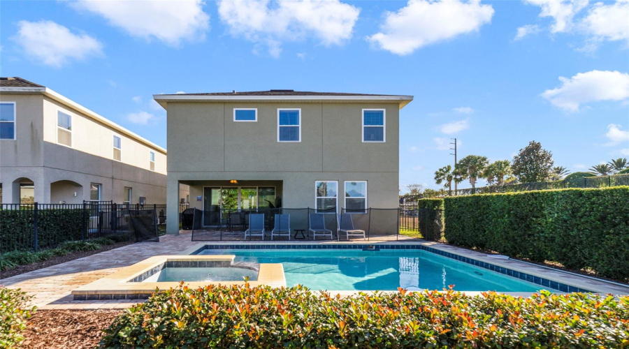 KISSIMMEE, Florida 34747, 6 Bedrooms Bedrooms, ,6 BathroomsBathrooms,Residential,For Sale,MINTON,0,MFRO6379374