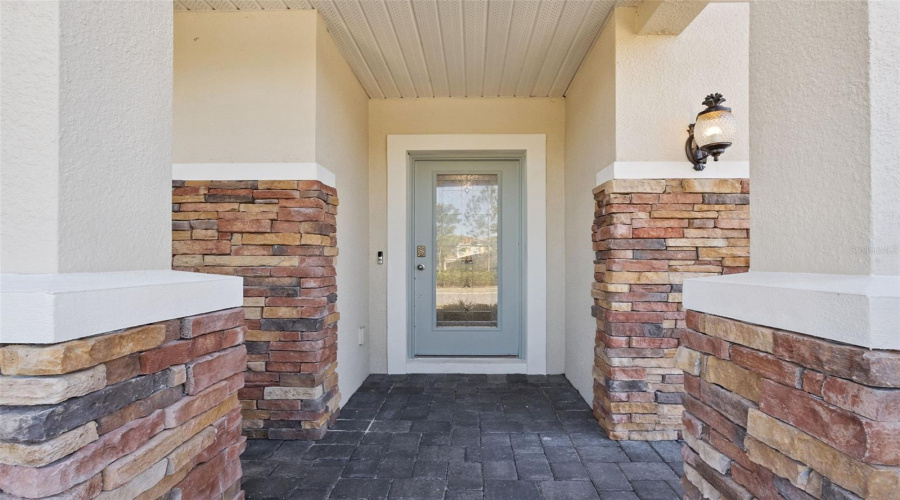 DAVENPORT, Florida 33837, 5 Bedrooms Bedrooms, ,3 BathroomsBathrooms,Residential,For Sale,OAK BLOSSOM,0,MFRO6377975