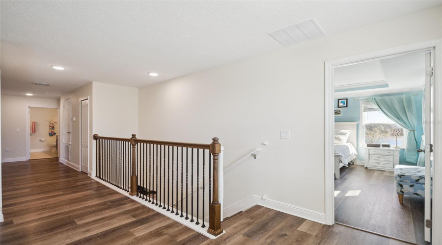 DAVENPORT, Florida 33837, 5 Bedrooms Bedrooms, ,3 BathroomsBathrooms,Residential,For Sale,OAK BLOSSOM,0,MFRO6377975