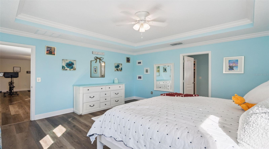 DAVENPORT, Florida 33837, 5 Bedrooms Bedrooms, ,3 BathroomsBathrooms,Residential,For Sale,OAK BLOSSOM,0,MFRO6377975