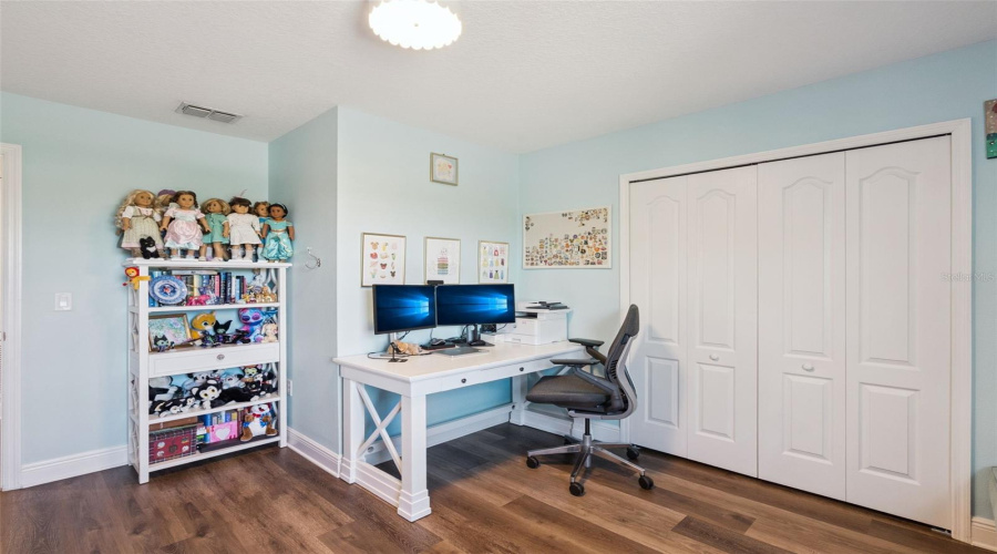 DAVENPORT, Florida 33837, 5 Bedrooms Bedrooms, ,3 BathroomsBathrooms,Residential,For Sale,OAK BLOSSOM,0,MFRO6377975