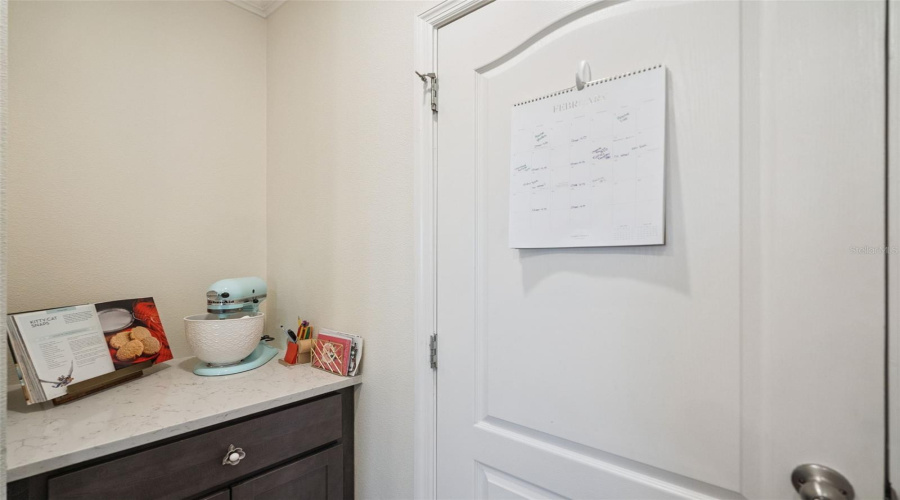 DAVENPORT, Florida 33837, 5 Bedrooms Bedrooms, ,3 BathroomsBathrooms,Residential,For Sale,OAK BLOSSOM,0,MFRO6377975