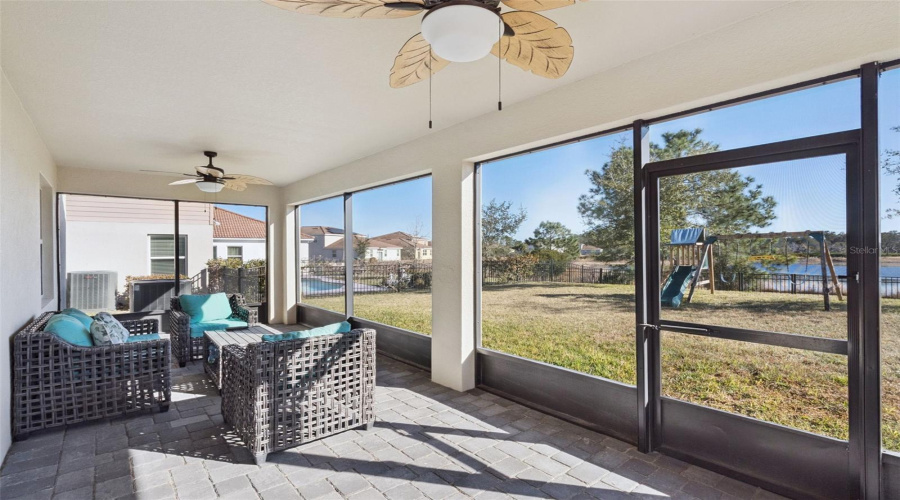 DAVENPORT, Florida 33837, 5 Bedrooms Bedrooms, ,3 BathroomsBathrooms,Residential,For Sale,OAK BLOSSOM,0,MFRO6377975