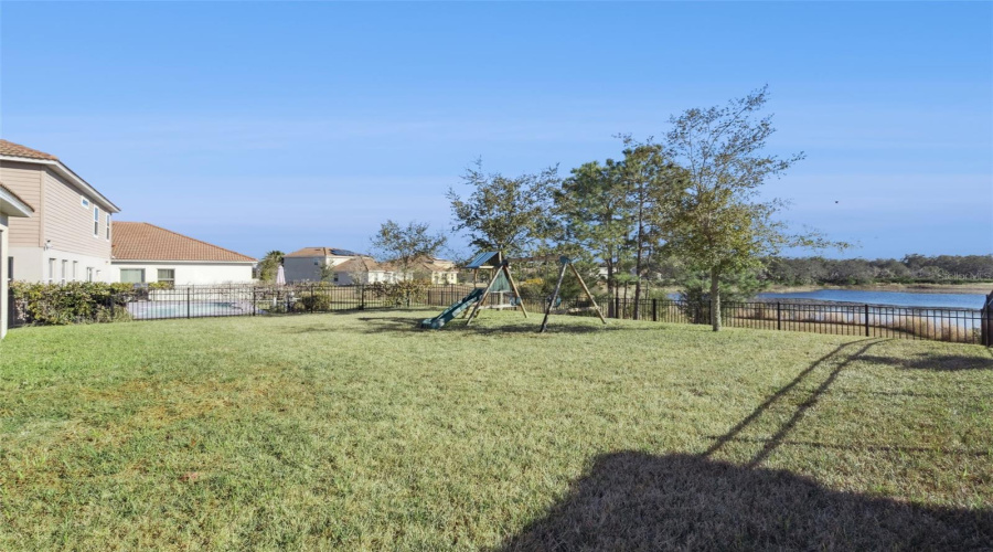 DAVENPORT, Florida 33837, 5 Bedrooms Bedrooms, ,3 BathroomsBathrooms,Residential,For Sale,OAK BLOSSOM,0,MFRO6377975