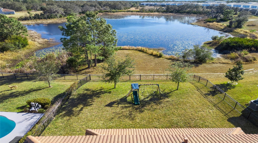 DAVENPORT, Florida 33837, 5 Bedrooms Bedrooms, ,3 BathroomsBathrooms,Residential,For Sale,OAK BLOSSOM,0,MFRO6377975