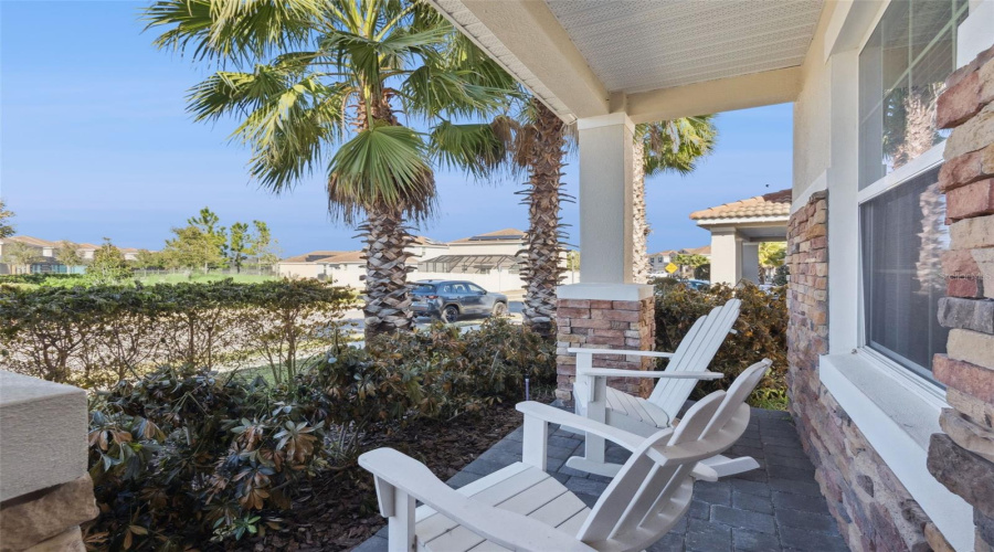 DAVENPORT, Florida 33837, 5 Bedrooms Bedrooms, ,3 BathroomsBathrooms,Residential,For Sale,OAK BLOSSOM,0,MFRO6377975