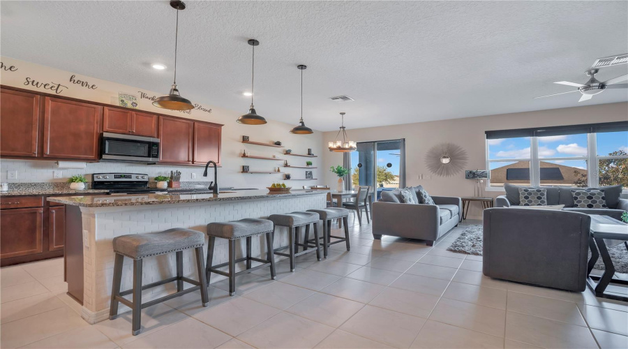 Seamless Flow to the Kitchen