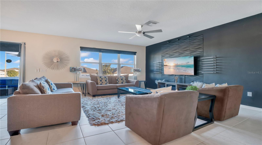 Bright Open Living Areas