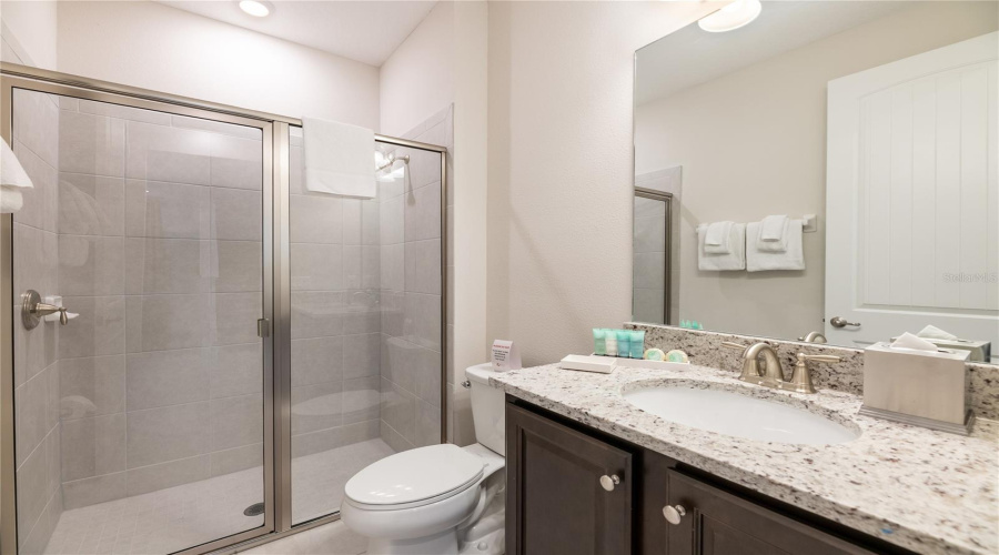 KISSIMMEE, Florida 34747, 6 Bedrooms Bedrooms, ,6 BathroomsBathrooms,Residential,For Sale,SOUTHFIELD,0,MFRO6379507