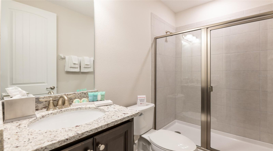 KISSIMMEE, Florida 34747, 6 Bedrooms Bedrooms, ,6 BathroomsBathrooms,Residential,For Sale,SOUTHFIELD,0,MFRO6379507