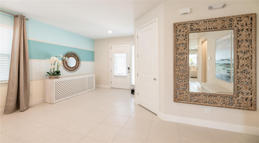 KISSIMMEE, Florida 34747, 6 Bedrooms Bedrooms, ,6 BathroomsBathrooms,Residential,For Sale,SOUTHFIELD,0,MFRO6379507