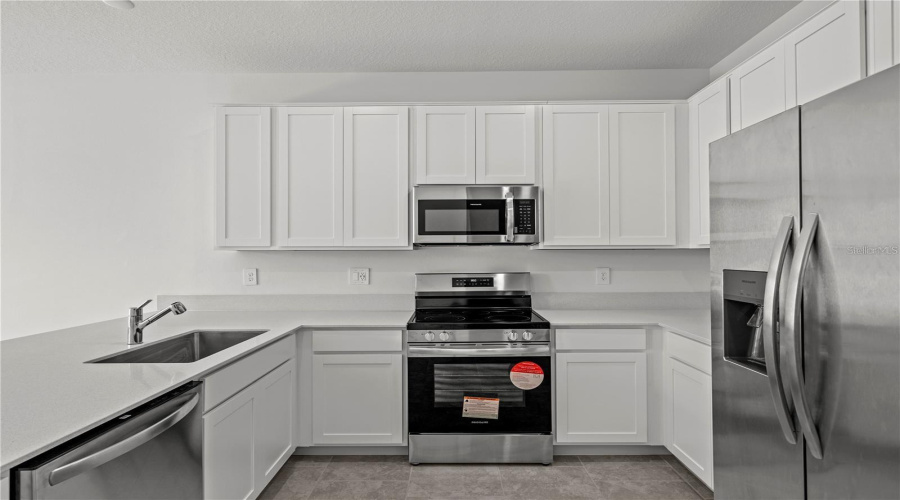 DAVENPORT, Florida 33837, 3 Bedrooms Bedrooms, ,2 BathroomsBathrooms,Residential,For Sale,LAURENT,0,MFRS5143046