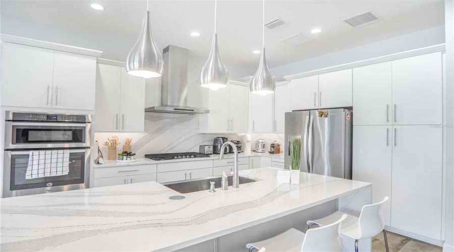 ORLANDO, Florida 32836, 5 Bedrooms Bedrooms, ,4 BathroomsBathrooms,Residential,For Sale,ROYAL CYPRESS,0,MFRO6352758