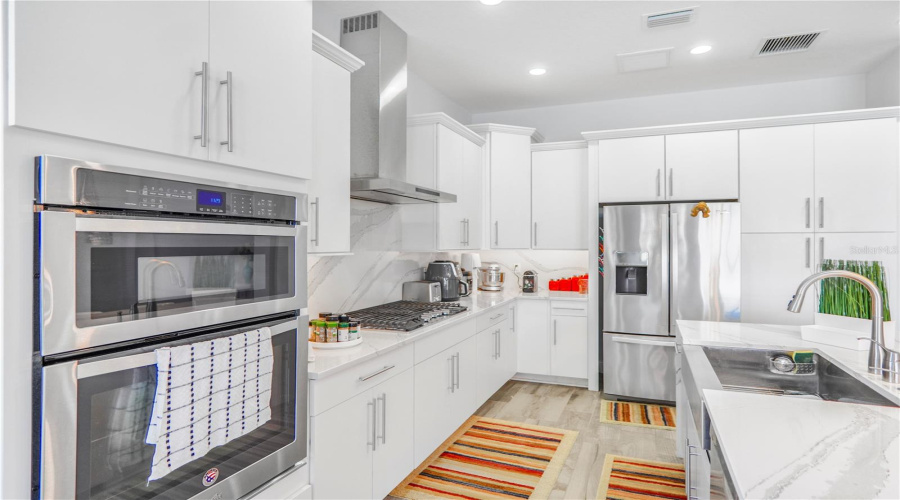 ORLANDO, Florida 32836, 5 Bedrooms Bedrooms, ,4 BathroomsBathrooms,Residential,For Sale,ROYAL CYPRESS,0,MFRO6352758