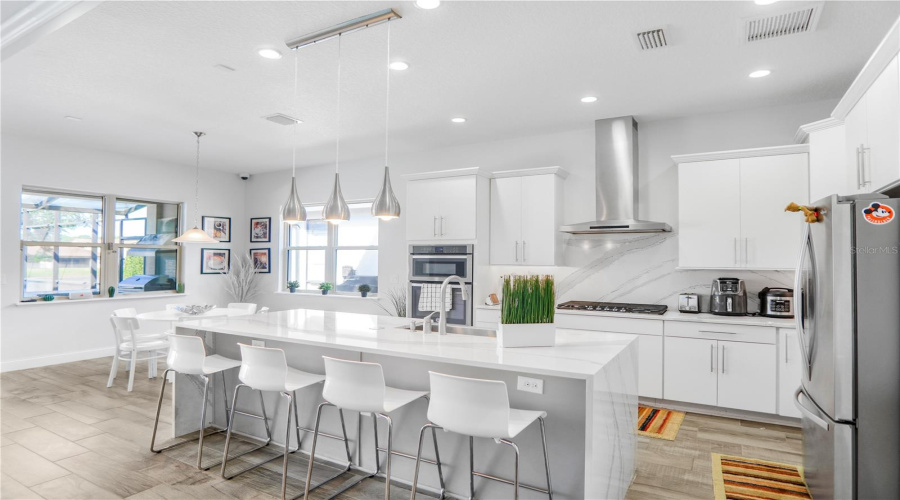 ORLANDO, Florida 32836, 5 Bedrooms Bedrooms, ,4 BathroomsBathrooms,Residential,For Sale,ROYAL CYPRESS,0,MFRO6352758