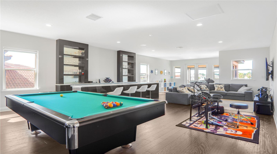 ORLANDO, Florida 32836, 5 Bedrooms Bedrooms, ,4 BathroomsBathrooms,Residential,For Sale,ROYAL CYPRESS,0,MFRO6352758