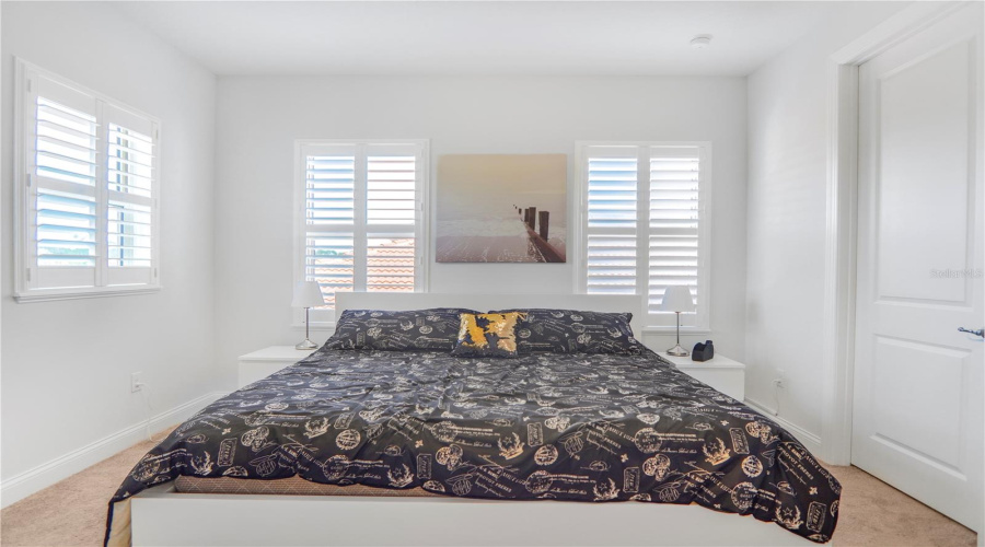 ORLANDO, Florida 32836, 5 Bedrooms Bedrooms, ,4 BathroomsBathrooms,Residential,For Sale,ROYAL CYPRESS,0,MFRO6352758