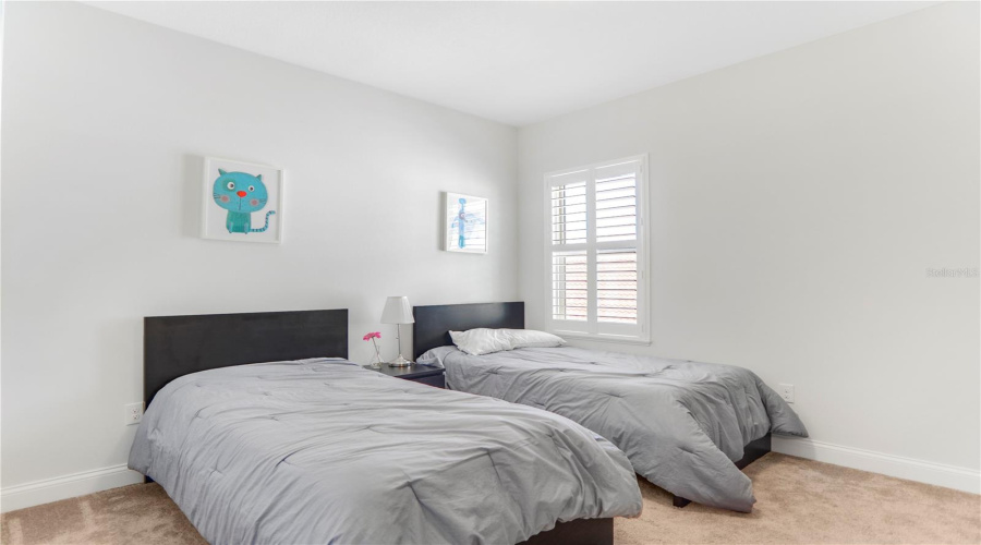 ORLANDO, Florida 32836, 5 Bedrooms Bedrooms, ,4 BathroomsBathrooms,Residential,For Sale,ROYAL CYPRESS,0,MFRO6352758