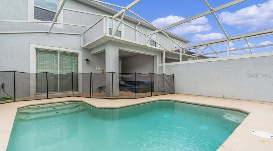 Private screened in pool