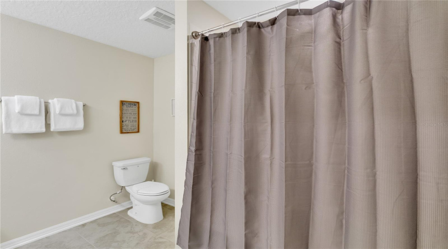 KISSIMMEE, Florida 34746, 2 Bedrooms Bedrooms, ,2 BathroomsBathrooms,Residential,For Sale,PARADOX,0,MFRO6332165